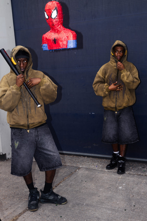 GOBLIN WASHED DENIM APPLIQUÉ JORTS