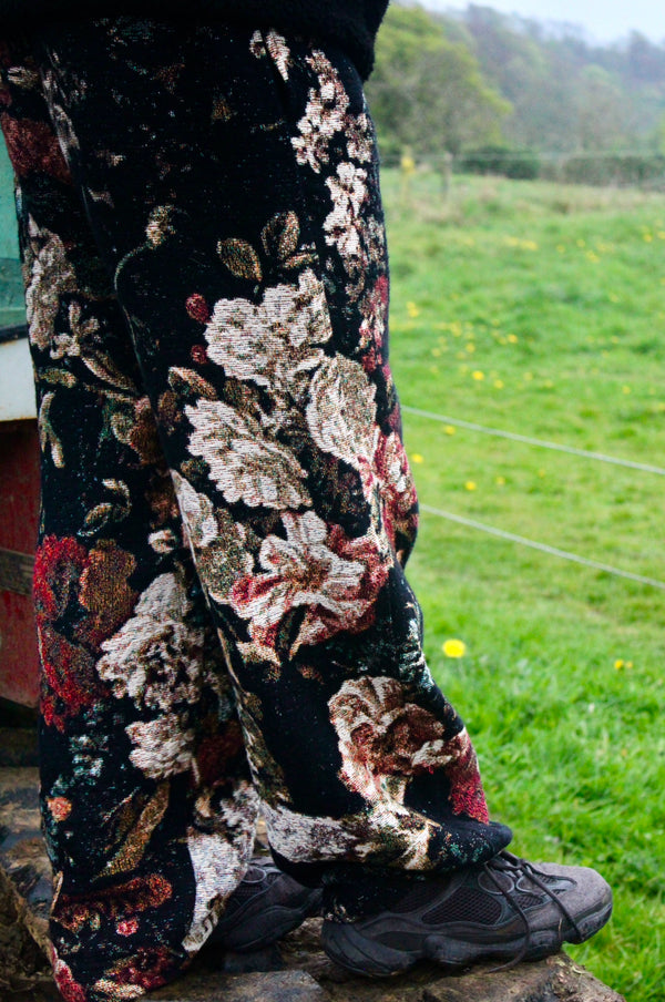 VA-SS25-887 FLORAL FULL TAPESTRY TROUSERS