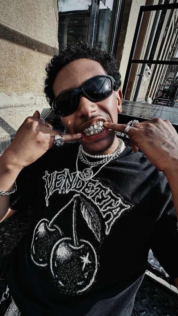 VA-SS25-BL023 CHERRY BOMB TEE