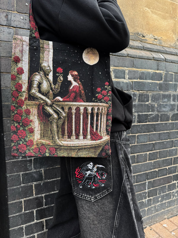 VA-SS25-BL19 MEDIEVAL TAPESTRY TOTE