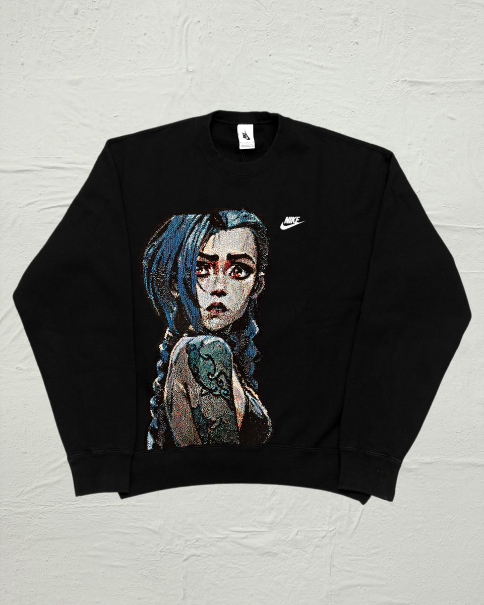 VA-FW24-848 JINX TAPESTRY RETRO REWORK CREWNECK – VENDETTA ARCHIVE