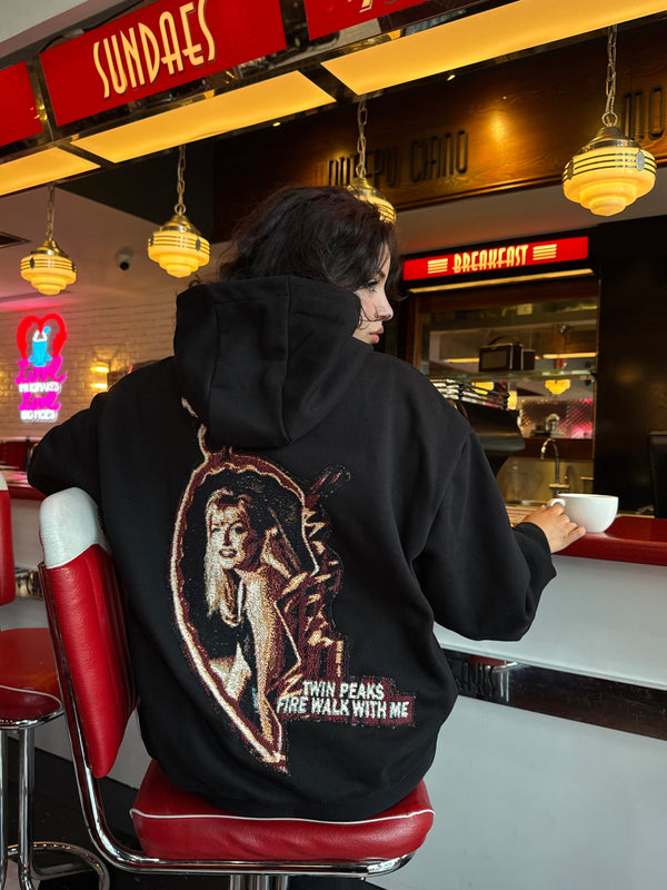 VA-AW22-535 TWIN PEAKS TAPESTRY HOODIE