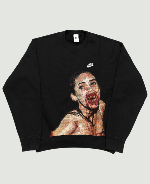 VA-AW21-236 JENNIFER’S BODY TAPESTRY RETRO REWORK CREWNECK